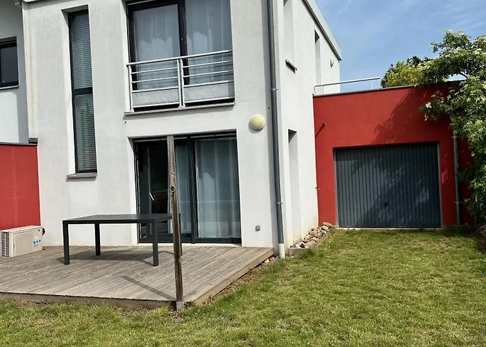 Comme Maison *